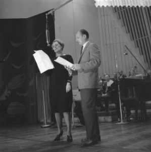 Radiouitzending Uit ben je, Ank van de Moer en Henk Rigters, Bestanddeelnr 910-7927