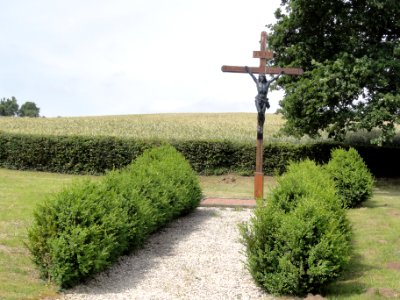 Résigny (Aisne) croix de chemin, rue du calvaire