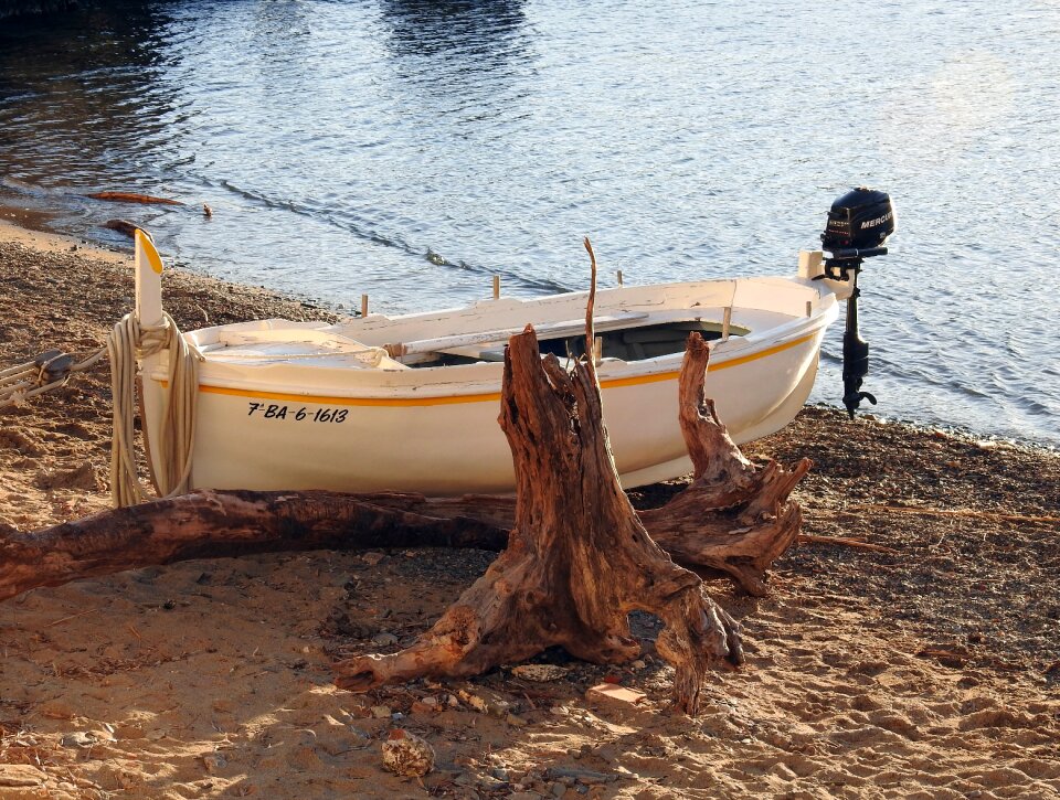 Boat beach sand