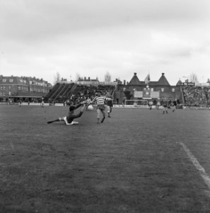 Radovic en keeper Dronkers (Alkmaar), Bestanddeelnr 918-3895