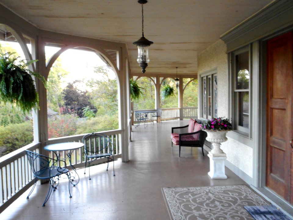 Ragged Edge FrankCo PA front porch