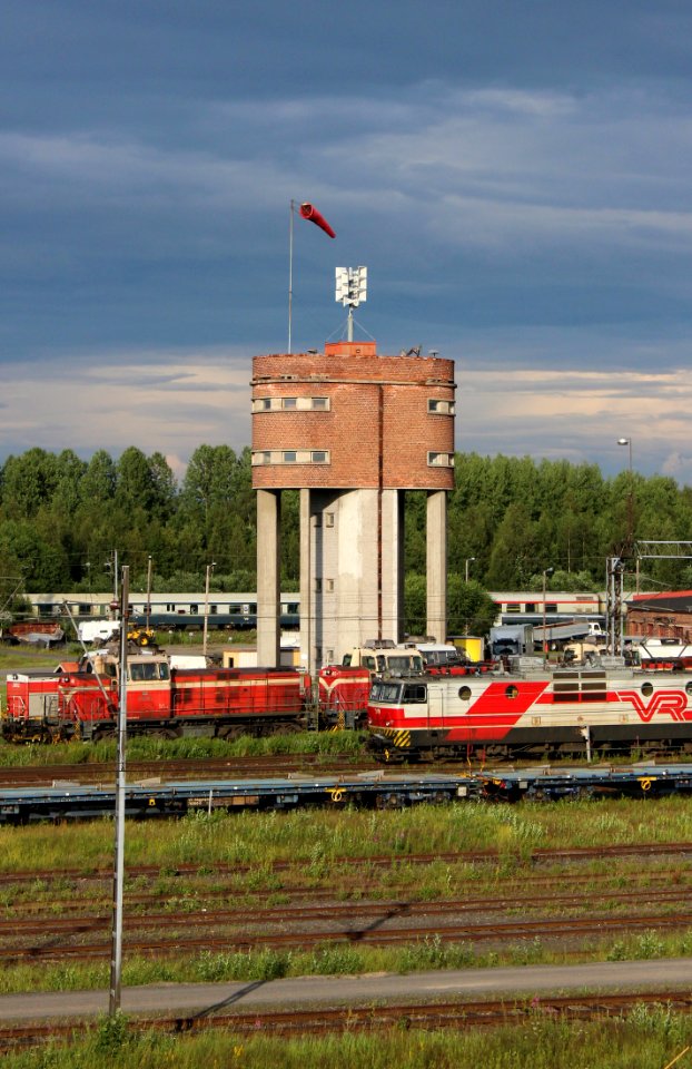 Railway Water Tower Oulu 20120716 01