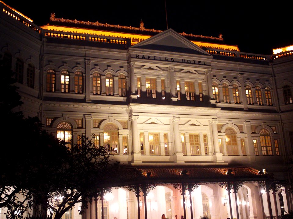 RafflesHotel Night view