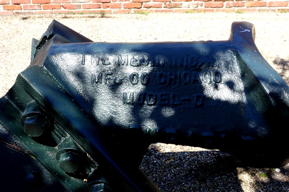 Rail track end at Lower Locks - Lowell, MA - DSC04395
