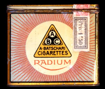 Radium red cigaretets tin, front