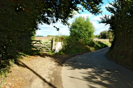 Ragged-Hall-Lane-20051002-007