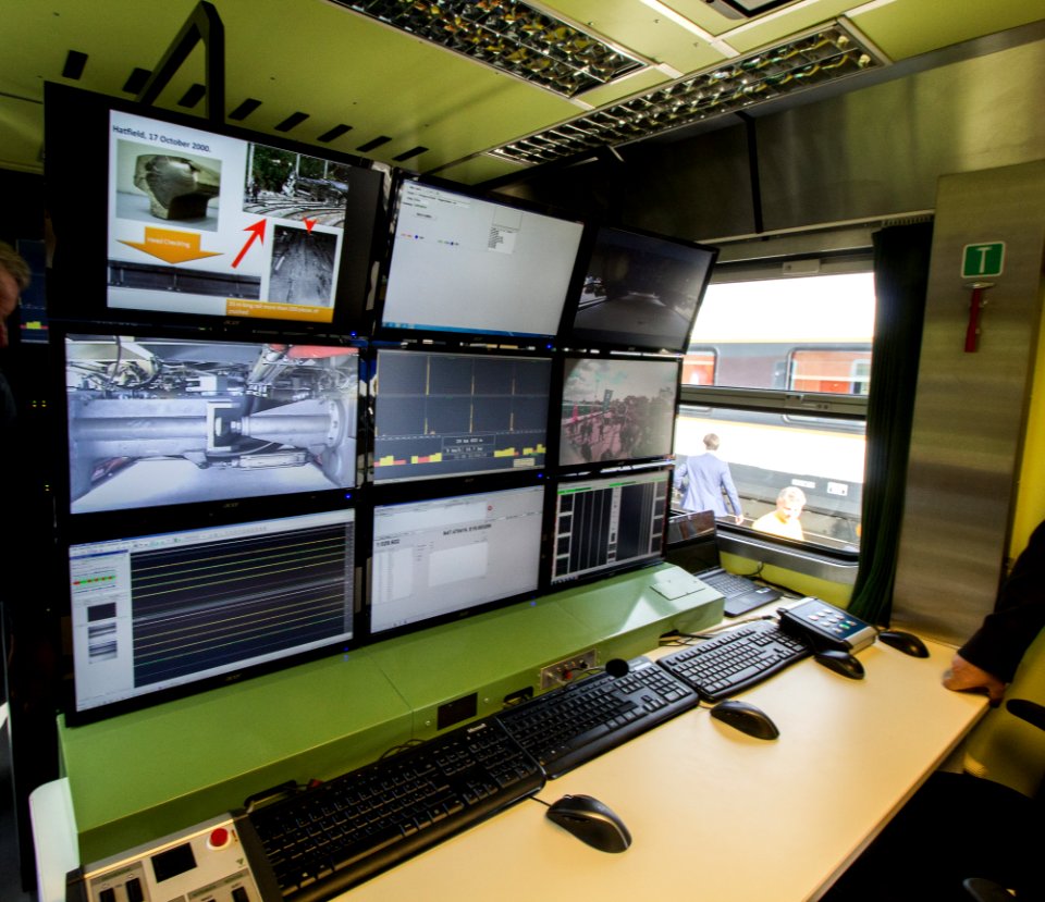Rail diagnostic train FMK 008 (18)