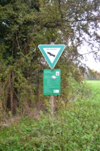 Rückingen, Weideswiesen-Oberwald bei Erlensee, Schild