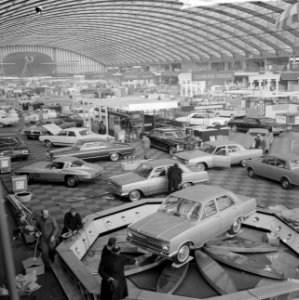 RAI autotentoonstelling, overzicht van de autotentoonstelling in wording, Bestanddeelnr 917-4379