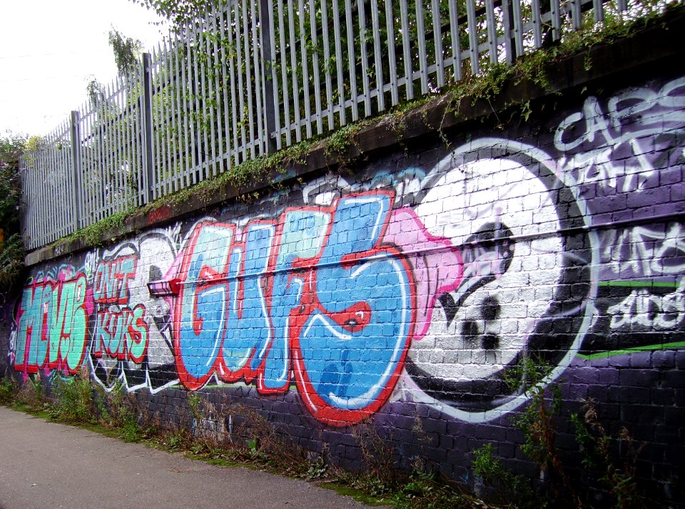 RailwayBridgeGraffitiBedford