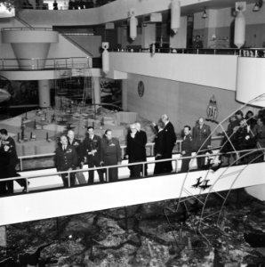 RAF-tentoonstelling in de Bijenkorf Amsterdam, Bestanddeelnr 900-9590