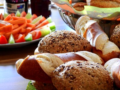 Roll liquor bar food