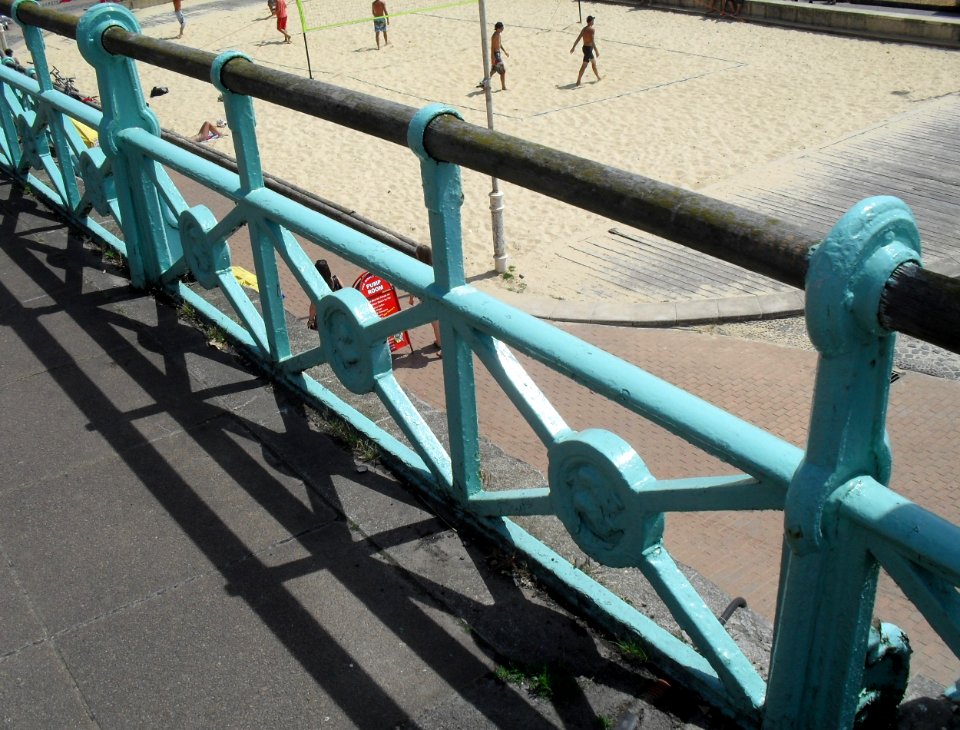 Railings at The Esplanade, King's Road, Brighton (NHLE Code 1381647) (July 2010)