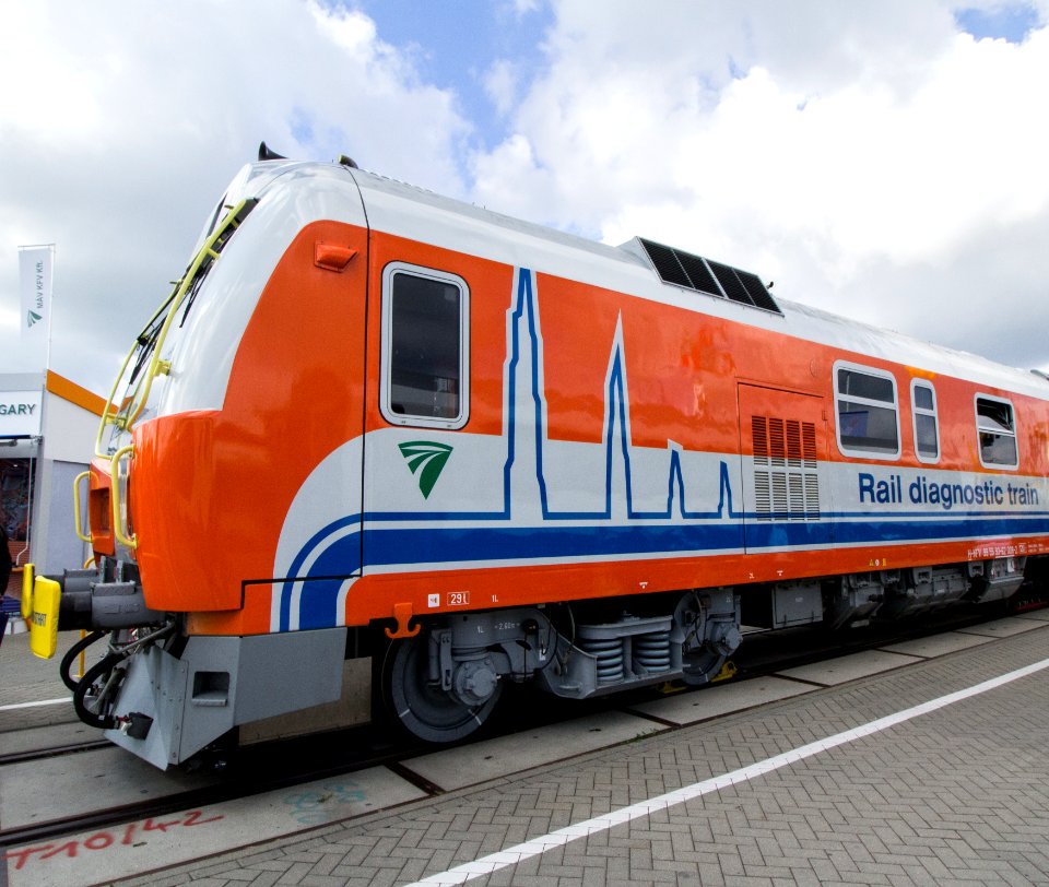Rail diagnostic train FMK 008 (25)