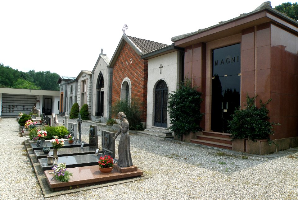 Ranco Cimitero 4