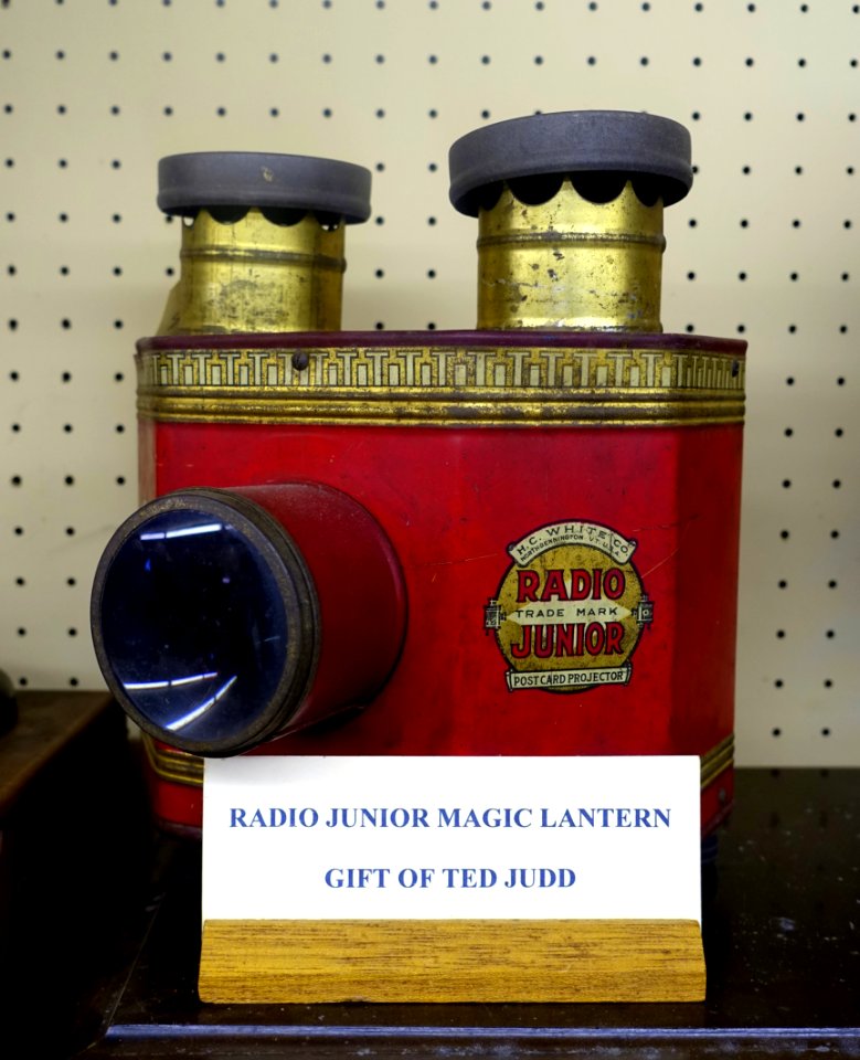 Radio Junior Postcard Projector, H. C. White Co., North Bennington, VT - New England Wireless & Steam Museum - East Greenwich, RI - DSC06674