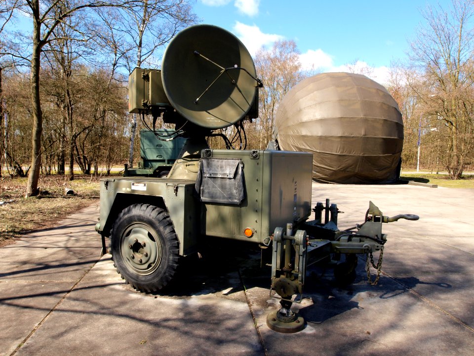Radar unit at Soesterberg museum pic4