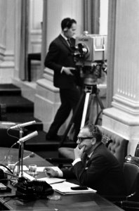 Radio en televisie in Tweede Kamer , mr. Geertsema (VV aan het woord, Bestanddeelnr 917-9386