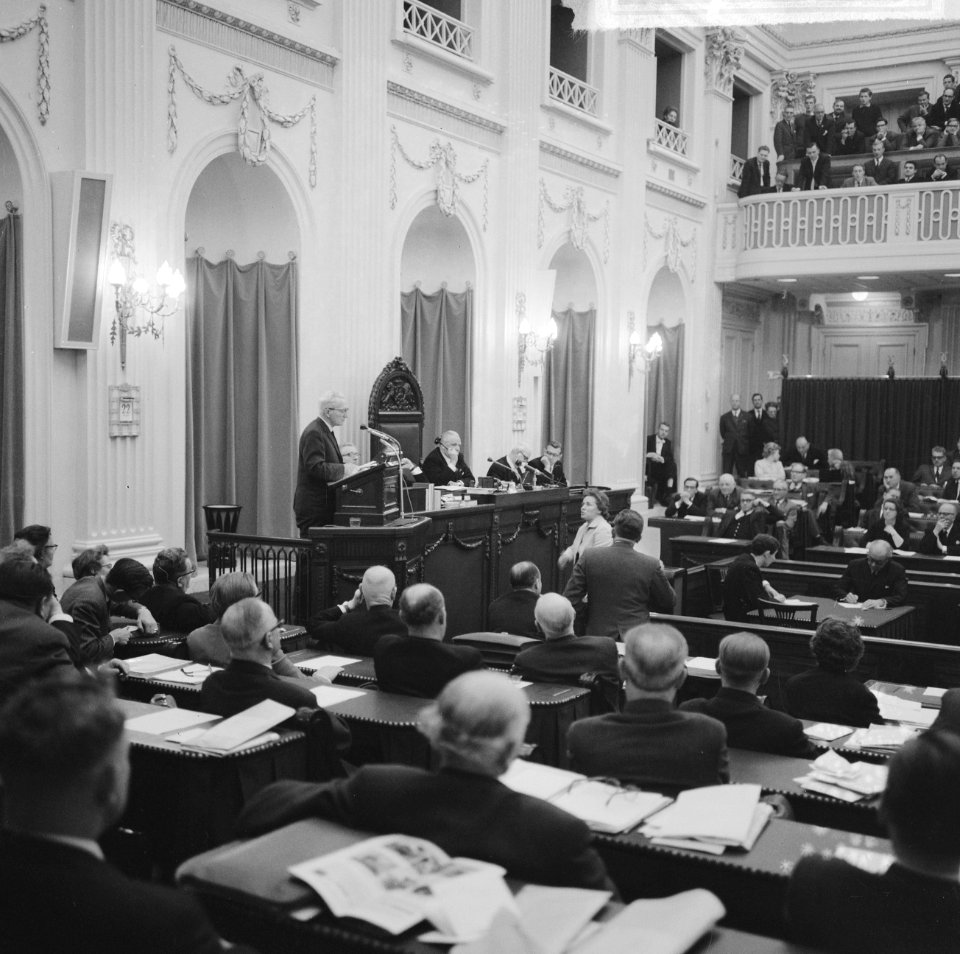 Radio en televisiedebat in de Tweede Kamer , overzicht, Bestanddeelnr 917-2699