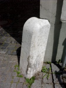 Radabweiser Eichstätt Pfahlstr–Fischergasse (Marktplatz 15) (2)