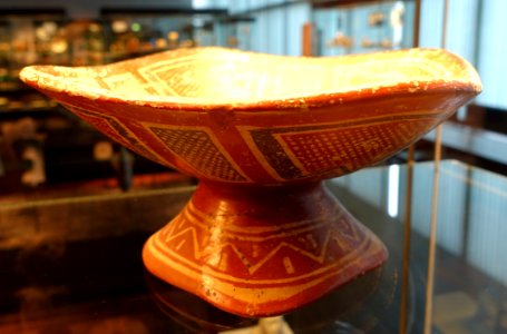 Raised bowl - West Mexico cultures - Ethnological Museum, Berlin - DSC00821