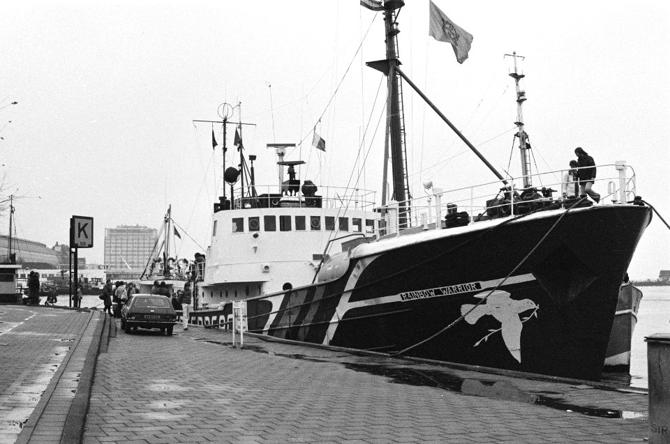 Rainbow Warrior, schip van Greenpeace-organisatie, aangekomen in A'dam na ontsna, Bestanddeelnr 931-1488