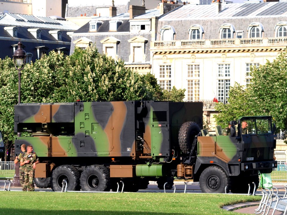 Radar COBRA sur Renault TRM 10 000