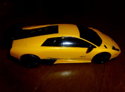 Radio controlled model car of Lamborghini Murciélago LP670-4 SV (10)