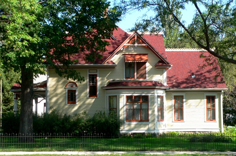 Pyle House Museum from S 1