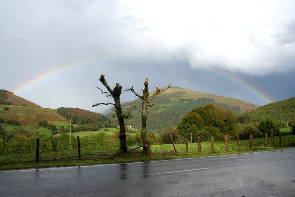 Rainbow above Irakurri