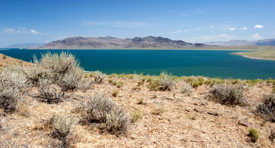 Pyramidlake1