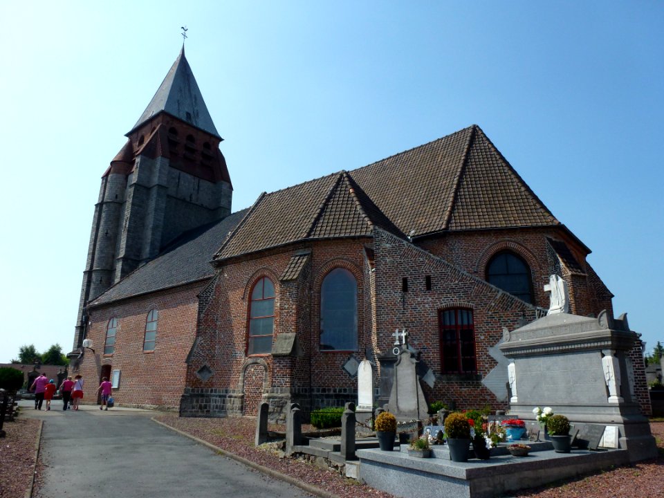 Raimbeaucourt (Nord, Fr) église, extérieur