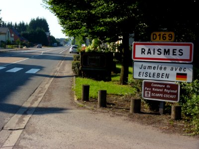 Raismes (Nord, Fr) city limit sign