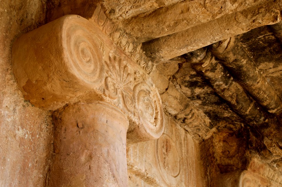 Qizqapan (Seriserd) archaeological cave tomb in Sulaymaniyah, Kurdistan Region of Iraq 14
