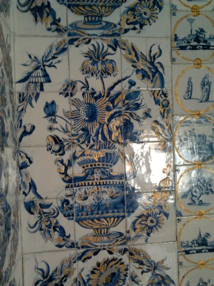 Queen's Bathroom in the Wilanów Palace 04