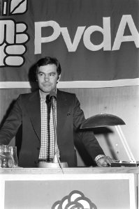 PvdA-partijraad in Amsterdam Gonzalez aan het woord, Bestanddeelnr 928-7996