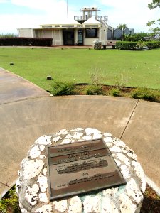 Puntan Dos Amantes plaque (Guam) - DSC01143