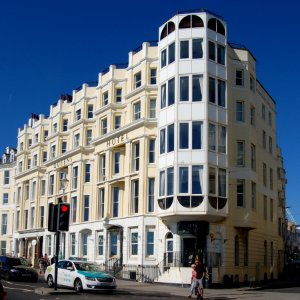 Queens Hotel, King's Road, Brighton (September 2018) (4)