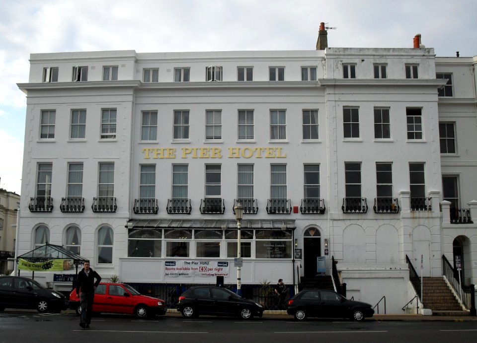 Queen's Mansions (Pier Hotel), Grand Parade, Eastbourne (NHLE Code 1293825) (March 2010)