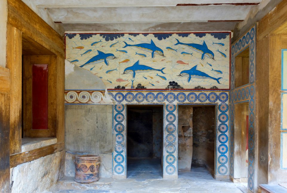 Queen's Megaron with dolphins Knossos Palace