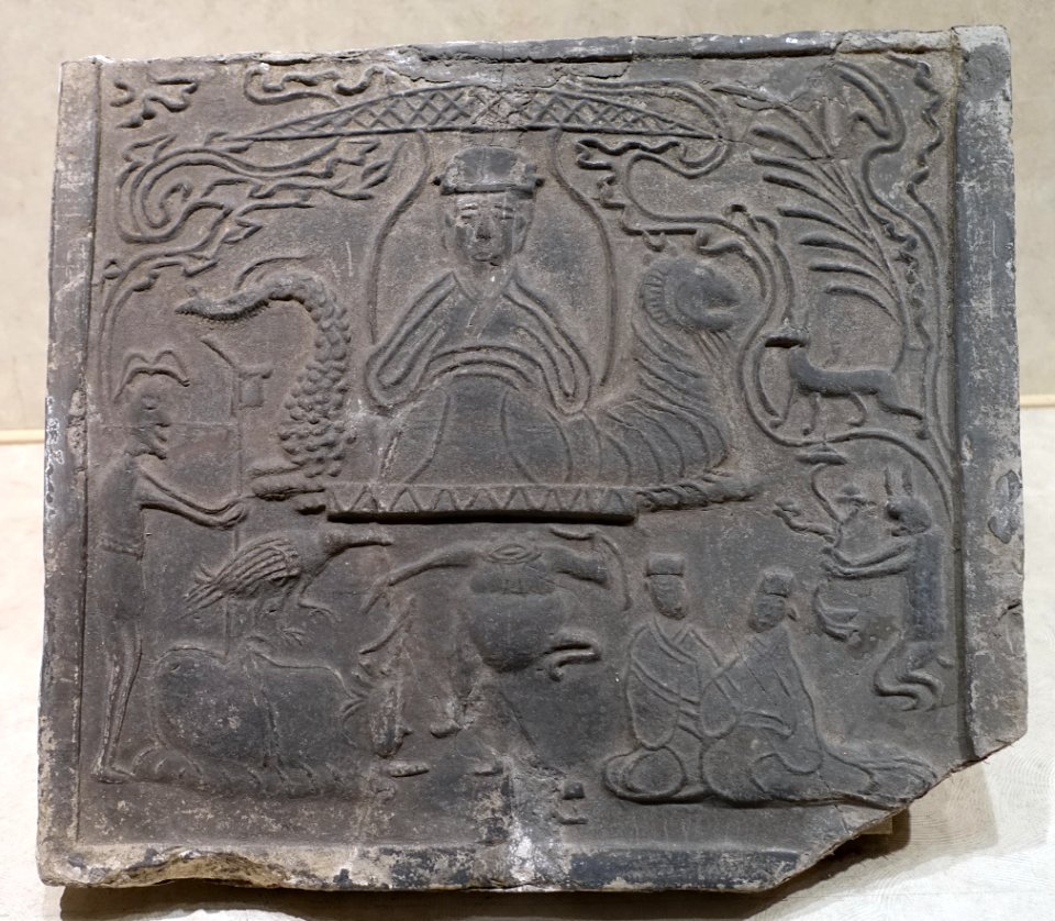 Queen Mother of the West, unearthed from Chengdu, Sichuan, Eastern Han dynasty, 25-220 AD, tomb tile - Sichuan University Museum - Chengdu, China - DSC06292
