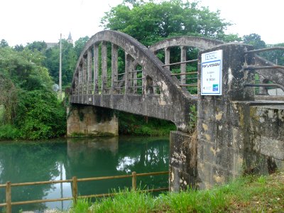 Puybarban, pont sur le Canal Latéral de la Garonne photo