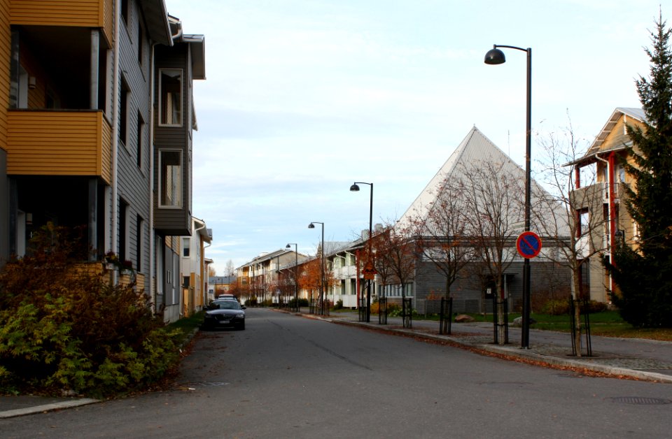 Puulinnankatu Oulu 20111015
