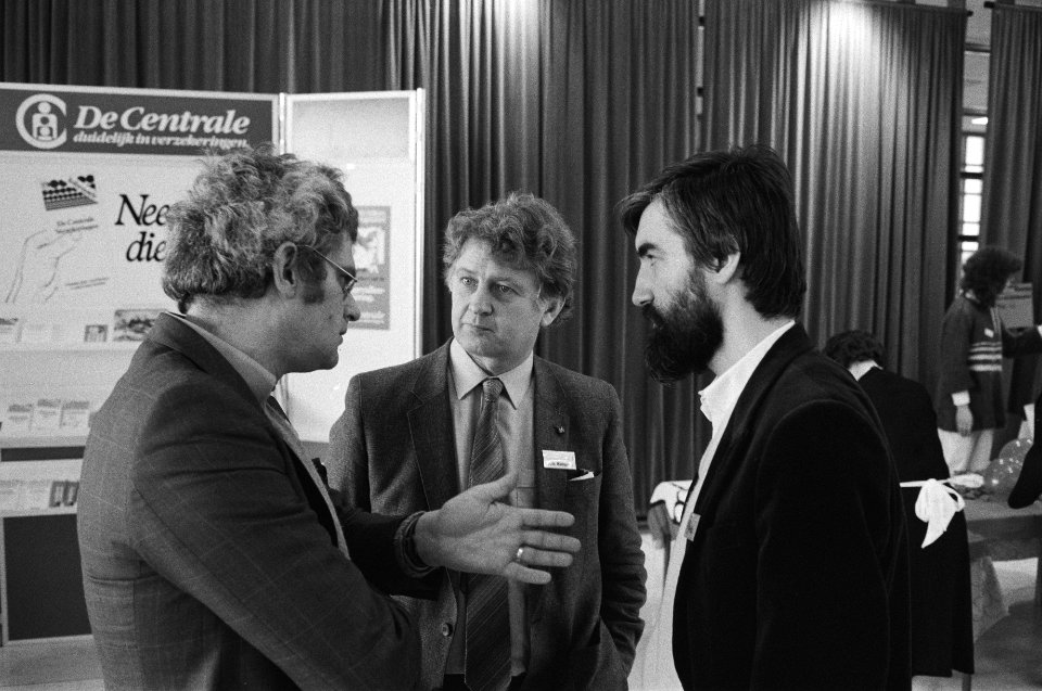 Raads- en Statencongres van de PVDA in Amsterdam. Maarten van Traa , Brinkman (C, Bestanddeelnr 931-9774