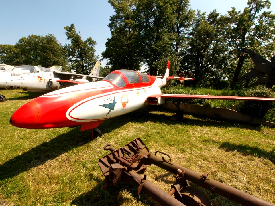 PZL TS-11 Iskra no 726 slash 2 pic1