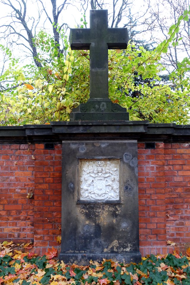 Quid non dilectis - Dorotheenstädtischer Friedhof - Berlin, Germany - DSC00257