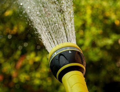 Watering water jet gardener