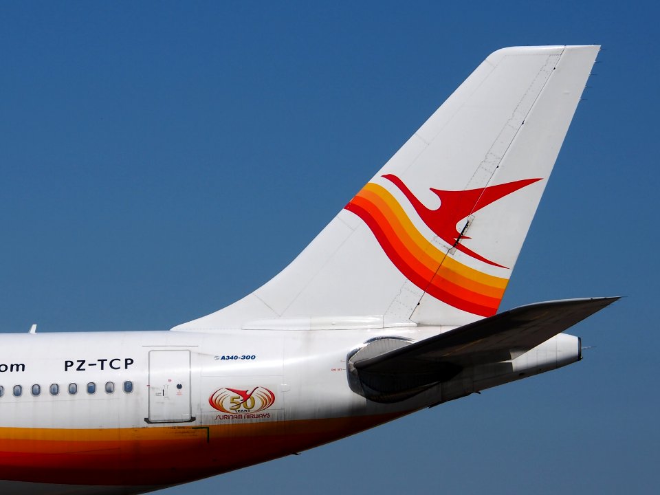 PZ-TCP Surinam Airways Airbus A340-311 - cn 049 taxiing 21July2013 pic-006
