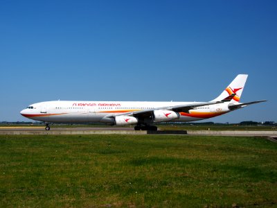 PZ-TCP Surinam Airways Airbus A340-311 - cn 049 taxiing 21July2013 pic-005