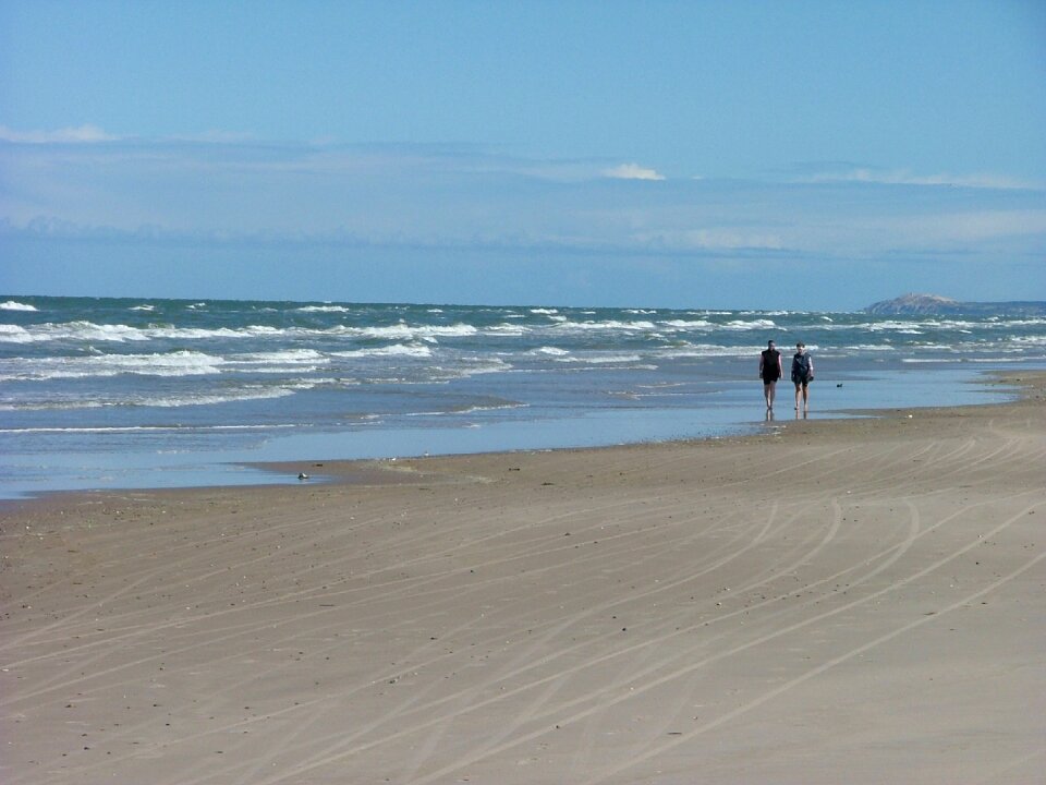 The sea water edge clouds